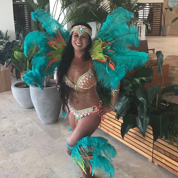 Meet your Posher, Phi - Picture 4 of 4